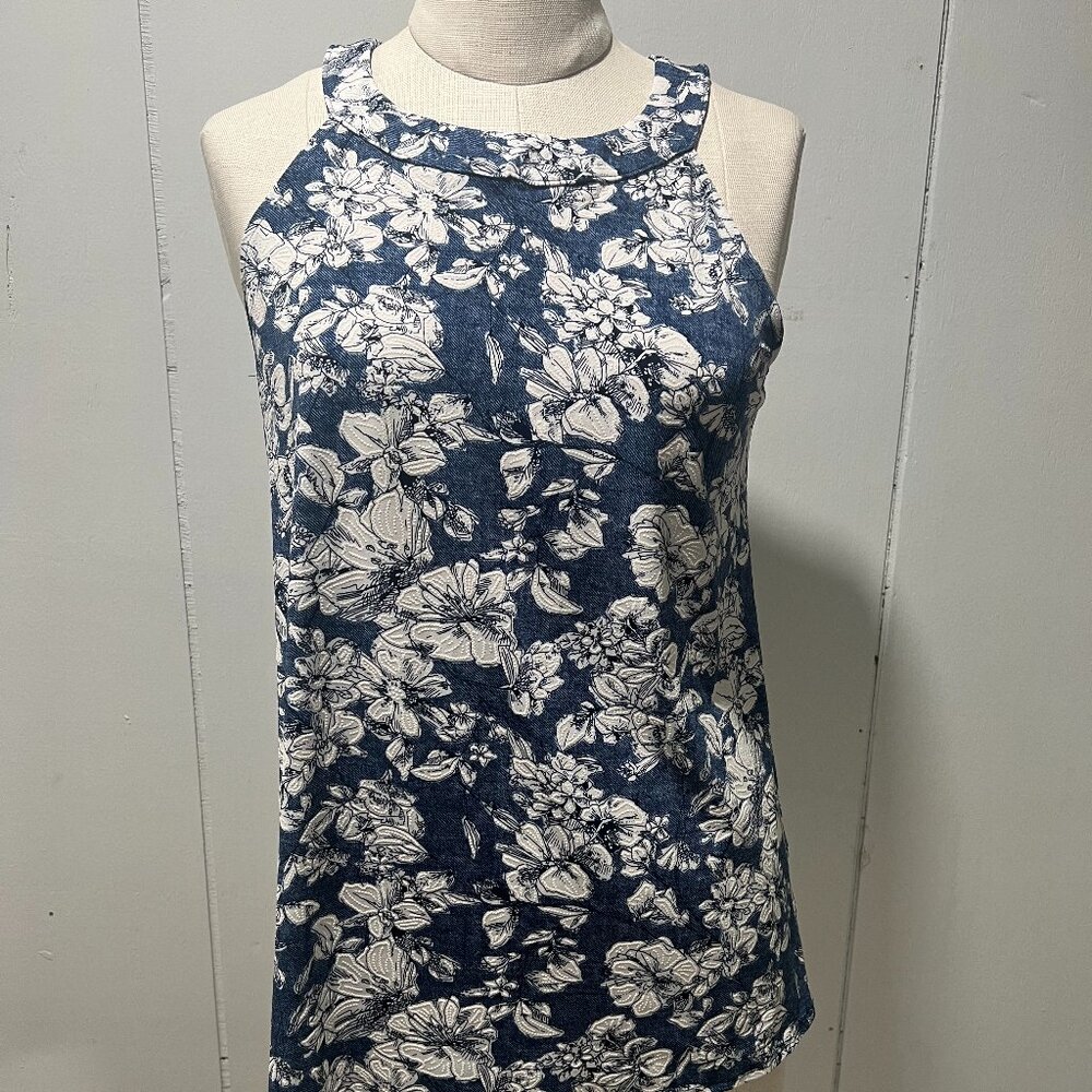 Women's Fortune + Ivy Blue and White Floral Halter Top – XS Stretchy and flowy